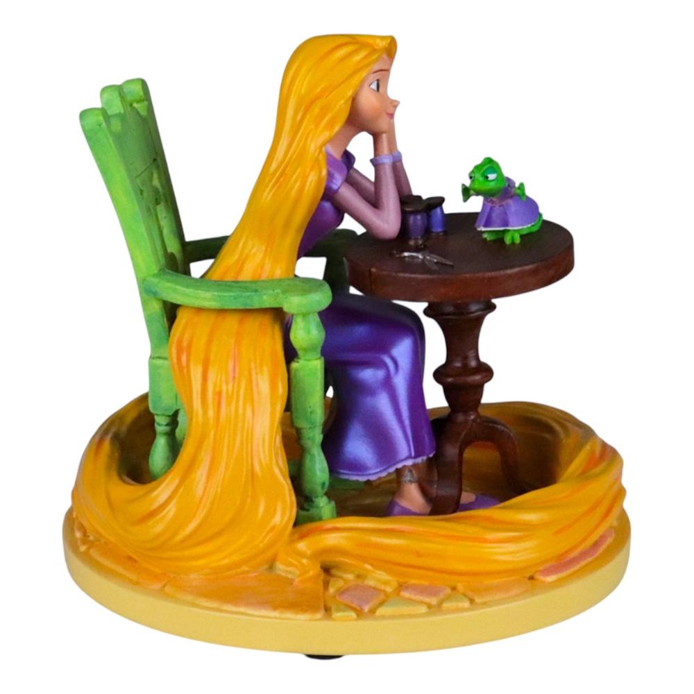Rapunzel mit Pascal Diorama Sammelfigur - Disney Rapunzel