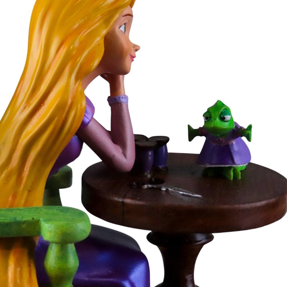 Rapunzel mit Pascal Diorama Sammelfigur - Disney Rapunzel